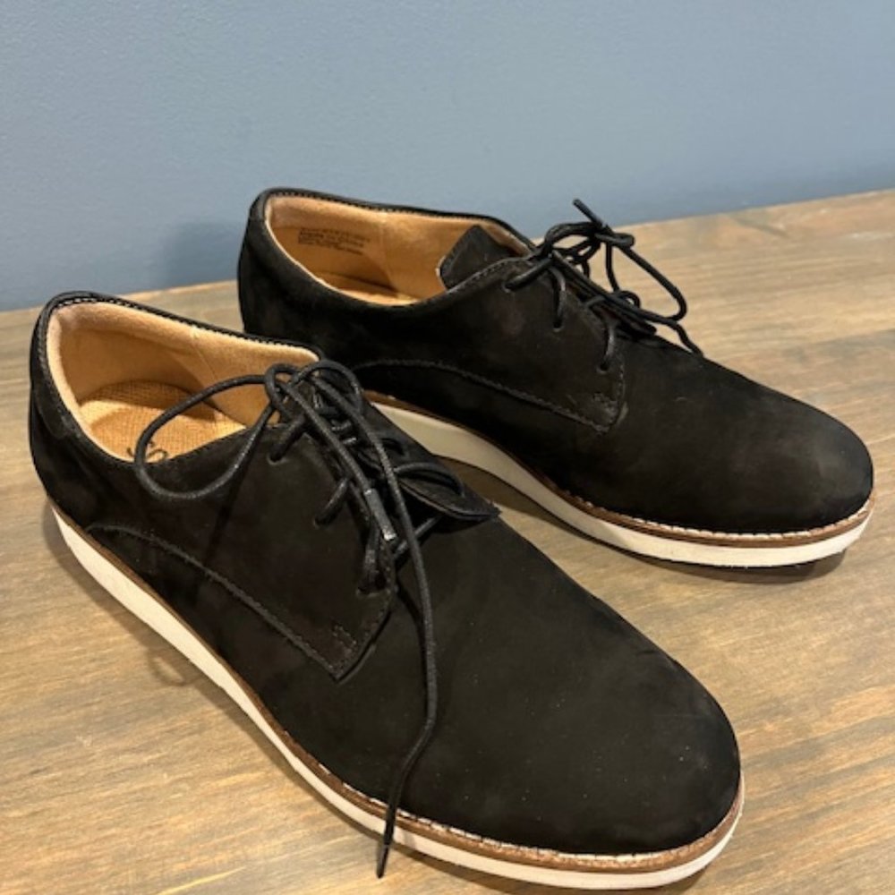 Softwalk Black Oxfords